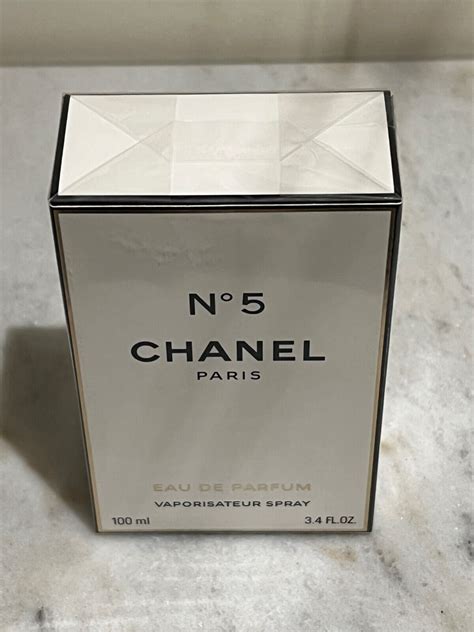 where to buy chanel no 5 in canada|chanel no 5 description.